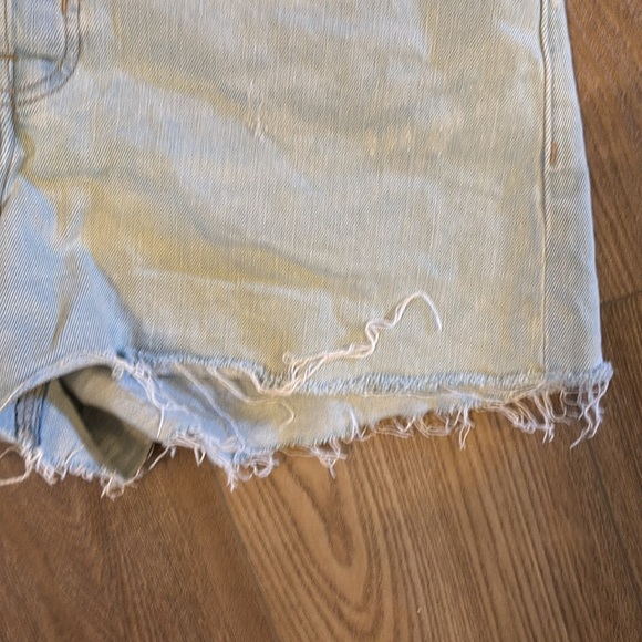 Old Navy Sky-Hi-A-Line Denim Shorts size 12 - Picture 4 of 5